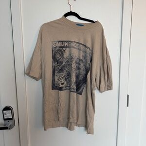 Vintage Distressed Online Ceramic Graphic Tee